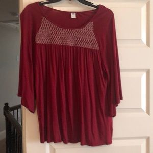 Old Navy flowy sleeve top. Burgundy, size L